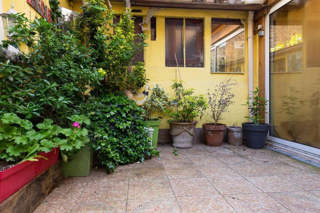 Appartement De Caractere Avec Jardinet Privatif A 1 Min Metro 1, Paris, Disneyland Vincennes Zewnętrze zdjęcie