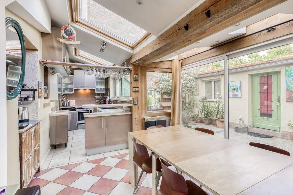 Appartement De Caractere Avec Jardinet Privatif A 1 Min Metro 1, Paris, Disneyland Vincennes Zewnętrze zdjęcie
